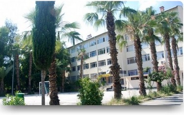 Antalya-Alanya-Rıfat Azakoğlu Mesleki ve Teknik Anadolu Lisesi fotoğrafı