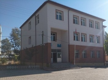 Sivas-Altınyayla-Deli İlyas Ortaokulu fotoğrafı