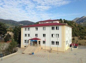 Kahramanmaraş-Andırın-Karayolları Bakımevi Ortaokulu fotoğrafı