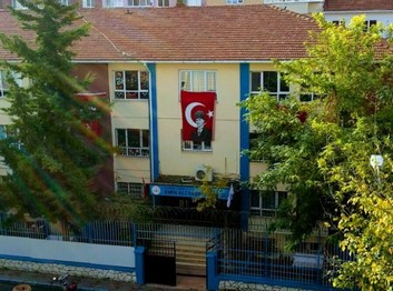 İstanbul-Fatih-Emin Ali Yaşin İlkokulu fotoğrafı