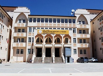 Van-Tuşba-Hüma Hatun Mesleki ve Teknik Anadolu Lisesi fotoğrafı