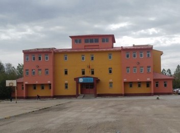 Van-Edremit-Kınyas Kartal Ortaokulu fotoğrafı