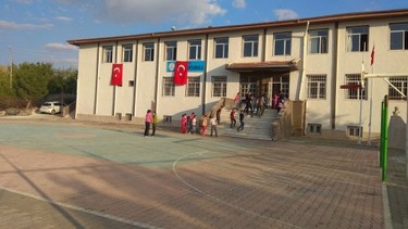 Adıyaman-Tut-Kaşlıca Ortaokulu fotoğrafı