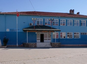 Uşak-Banaz-Kızılcasöğüt İlkokulu fotoğrafı