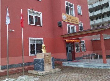 Trabzon-Araklı-Hamit Özdağ Kız Anadolu İmam Hatip Lisesi fotoğrafı