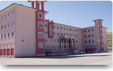 Kırşehir-Merkez-TOKİ İlkokulu fotoğrafı