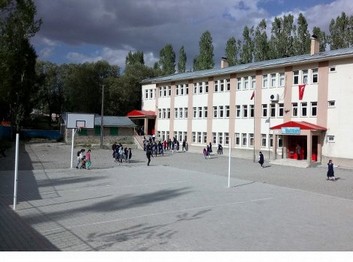 Erzurum-Karaçoban-Mareşal Fevzi Çakmak Ortaokulu fotoğrafı