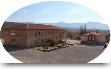 Konya-Karapınar-Kayalı Ortaokulu fotoğrafı