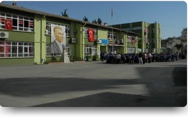 Mersin-Tarsus-Şehitishak İlkokulu fotoğrafı