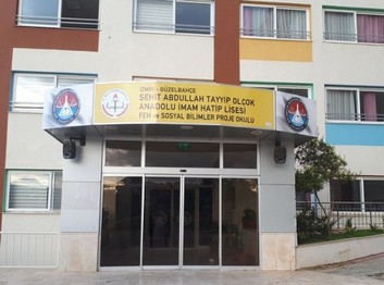 İzmir-Güzelbahçe-Şehit Abdullah Tayyip Olçok Anadolu İmam Hatip Lisesi fotoğrafı