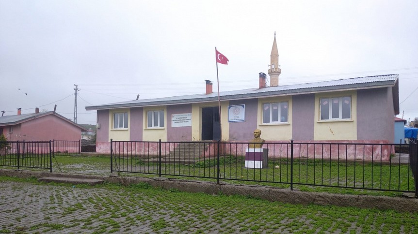 Kars-Arpaçay-Kıraç Şehit Ercan Gökçek İlkokulu fotoğrafı
