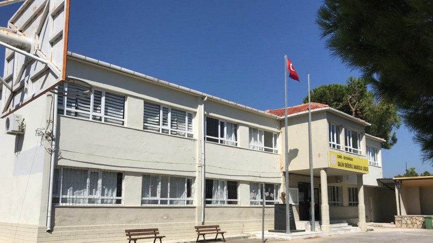 İzmir-Seferihisar-Salih Değerli Anadolu Lisesi fotoğrafı