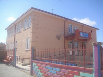 Konya-Çumra-Mustafa Onbası Ortaokulu fotoğrafı