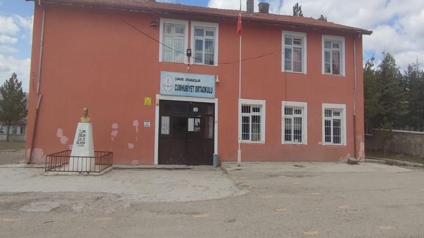 Çankırı-Atkaracalar-Atkaracalar Cumhuriyet Ortaokulu fotoğrafı