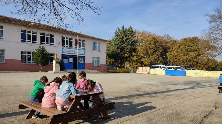 Samsun-Bafra-Evrenuşağı İlkokulu fotoğrafı