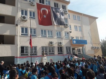 Adana-Sarıçam-Veli Yavuz İlkokulu fotoğrafı