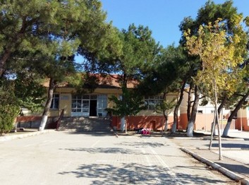 İzmir-Seferihisar-Ulamış İlkokulu fotoğrafı