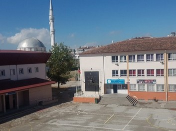 Ankara-Yenimahalle-Ahmet Hamdi Tanpınar Ortaokulu fotoğrafı