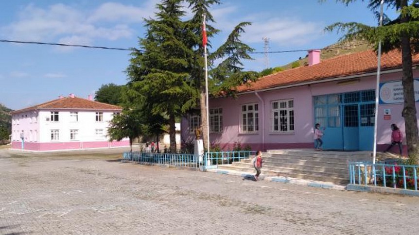 Çorum-Ortaköy-Karahacip Şehit Erdal Öztaş İlkokulu fotoğrafı