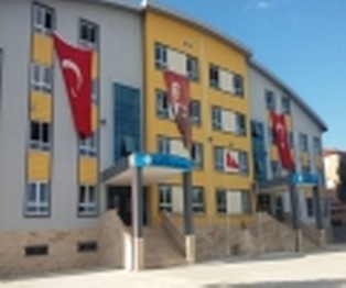 Kocaeli-Karamürsel-Nazmi Oğuz Ortaokulu fotoğrafı