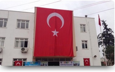 Mersin-Toroslar-Şehit Mustafa Sarı Ortaokulu fotoğrafı