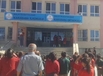 Malatya-Battalgazi-Karababa Ortaokulu fotoğrafı