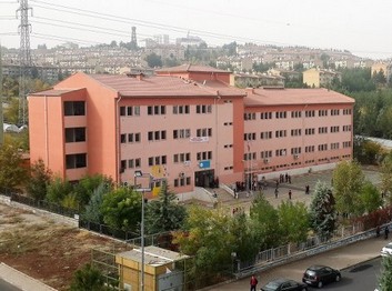Diyarbakır-Yenişehir-Şehit Mehmet Hüseyin Balta Ortaokulu fotoğrafı