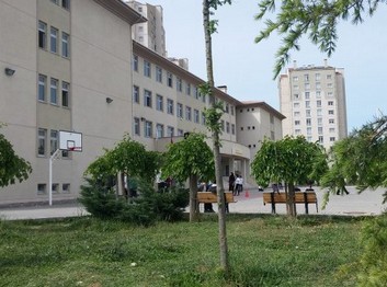 İstanbul-Başakşehir-TOKİ Kayaşehir Anadolu Lisesi fotoğrafı