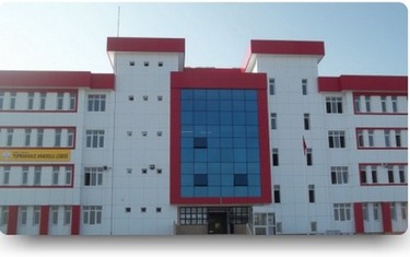 Osmaniye-Toprakkale-Toprakkale Şehit İbrahim Etiz Anadolu Lisesi fotoğrafı