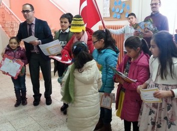 Sivas-Altınyayla-Güzeloğlan Şehit Ahmet Uma Ortaokulu fotoğrafı