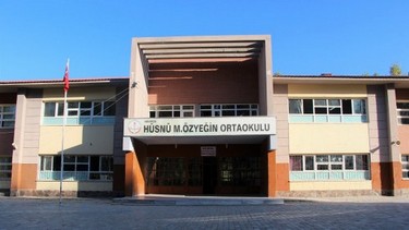 Van-Erciş-Hüsnü Özyeğin Ortaokulu fotoğrafı