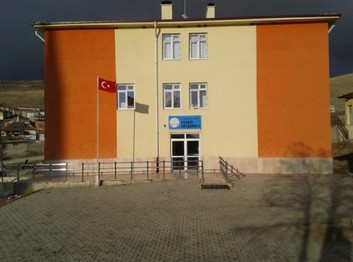 Afyonkarahisar-İscehisar-Konarı Ortaokulu fotoğrafı