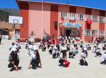 Hatay-Antakya-Üçgedik Ortaokulu fotoğrafı