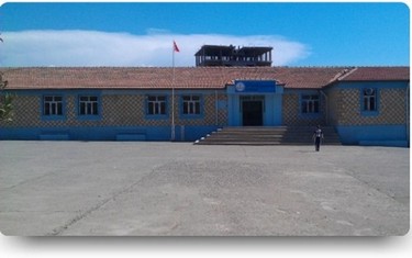 Mardin-Artuklu-Şehit Öğretmen Abdulvahap Yersiz İlkokulu fotoğrafı