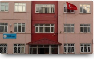 Trabzon-Sürmene-Çamburnu İlkokulu fotoğrafı