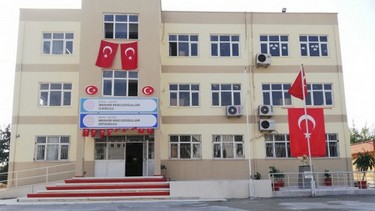 Mersin-Akdeniz-İbrahim Rencuzoğulları Ortaokulu fotoğrafı