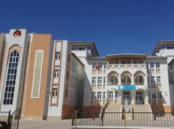 Sivas-Merkez-Şehit Adnan Saka Ortaokulu fotoğrafı