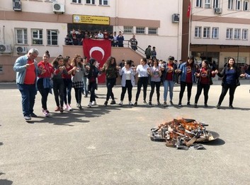 Adana-Seyhan-Şehit Fatih Yeniay Anadolu Lisesi fotoğrafı