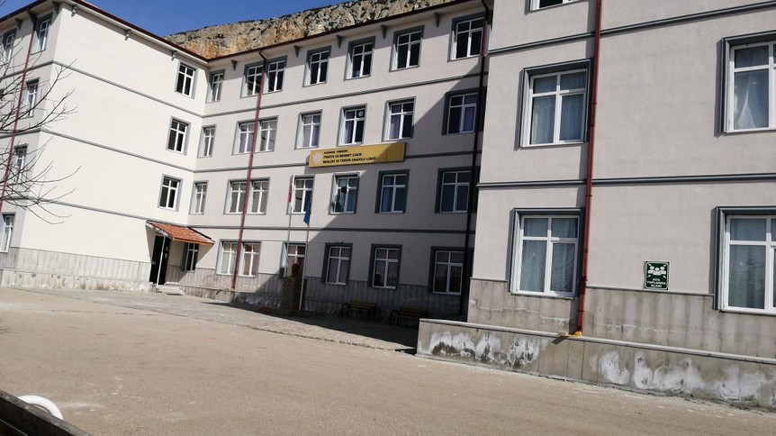 Karaman-Ermenek-Fikriye ve Mehmet Çakır Mesleki ve Teknik Anadolu Lisesi fotoğrafı