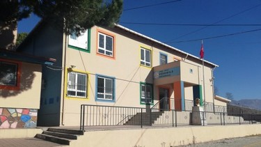 İzmir-Kiraz-İğdeli Ortaokulu fotoğrafı