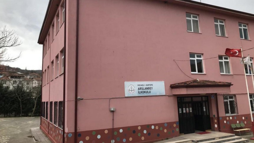 Kocaeli-Kartepe-Arslanbey İlkokulu fotoğrafı