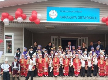Trabzon-Ortahisar-Karakaya Ortaokulu fotoğrafı