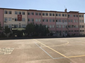 Gaziantep-Şehitkamil-Servi Erdemoğlu Ortaokulu fotoğrafı
