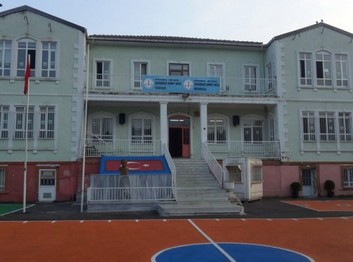İstanbul-Beykoz-Çavuşbaşı Ahmet Akça Ortaokulu fotoğrafı