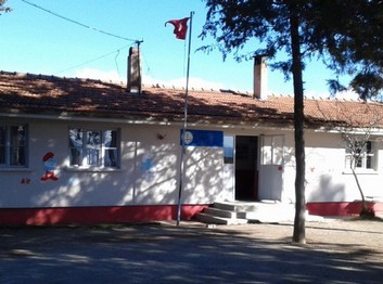 Denizli-Tavas-Ebecik İlkokulu fotoğrafı