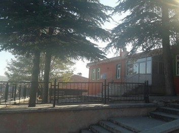 Afyonkarahisar-Merkez-Sarık İlkokulu fotoğrafı