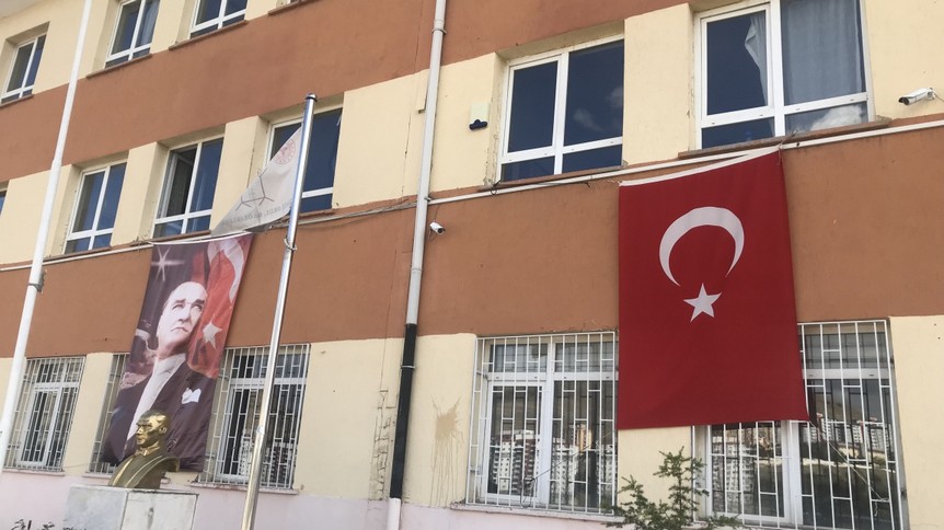 Ankara-Mamak-Tepecik Dostlar İlkokulu fotoğrafı