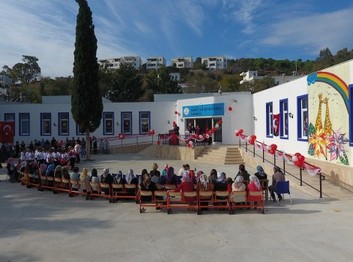 Muğla-Bodrum-Ahmet Zeki Büyükkuşoğlu İlkokulu fotoğrafı