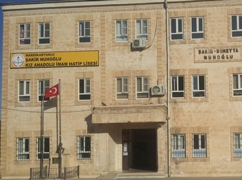 Mardin-Artuklu-Şakir Nuhoğlu Kız Anadolu İmam Hatip Lisesi fotoğrafı
