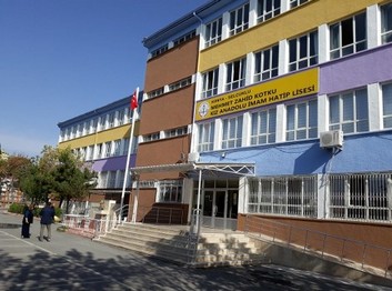 Konya-Selçuklu-Mehmet Zahid Kotku Kız Anadolu İmam Hatip Lisesi fotoğrafı